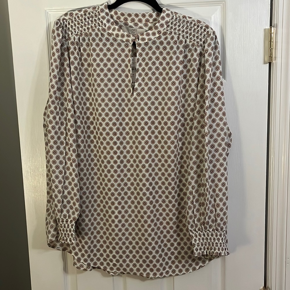Ann Taylor Loft printed top Sz. 18